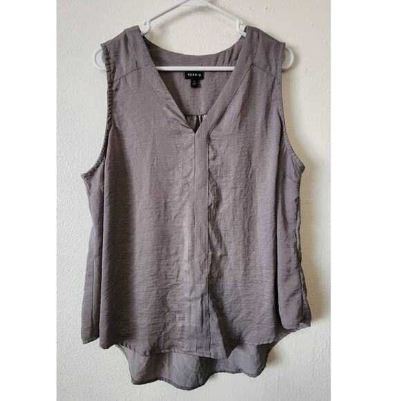 Torrid Charmeuse Frost Grey Tank 0 Large - Picture 3 of 10
